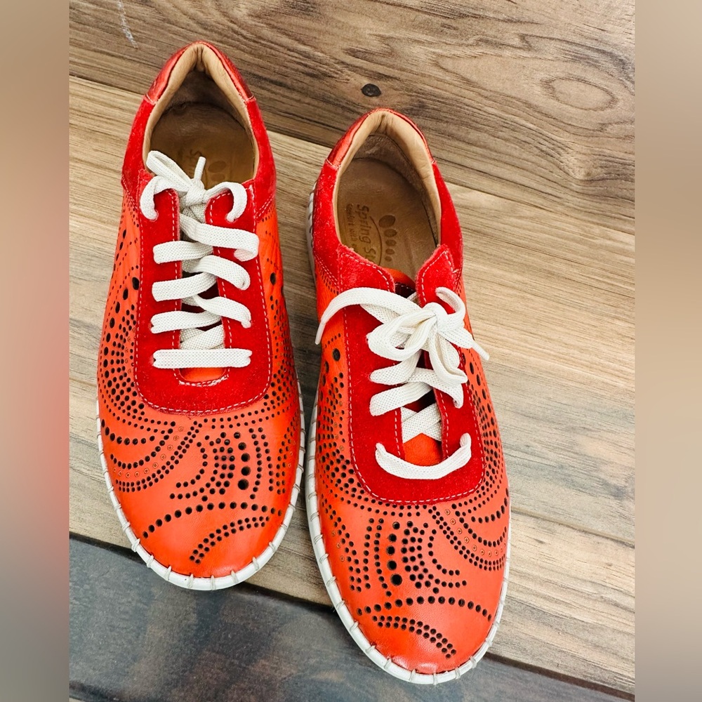 Red and Orange Women's Shoes SPRING STEP JUMILLA SNEAKER size 36 US 5.5-6